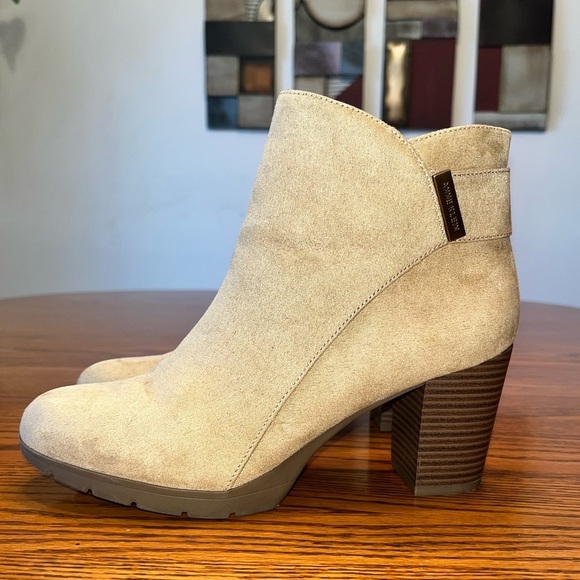 Anne Klein Rina Stacked Heel Dress Booties Size 7 - Picture 5 of 14
